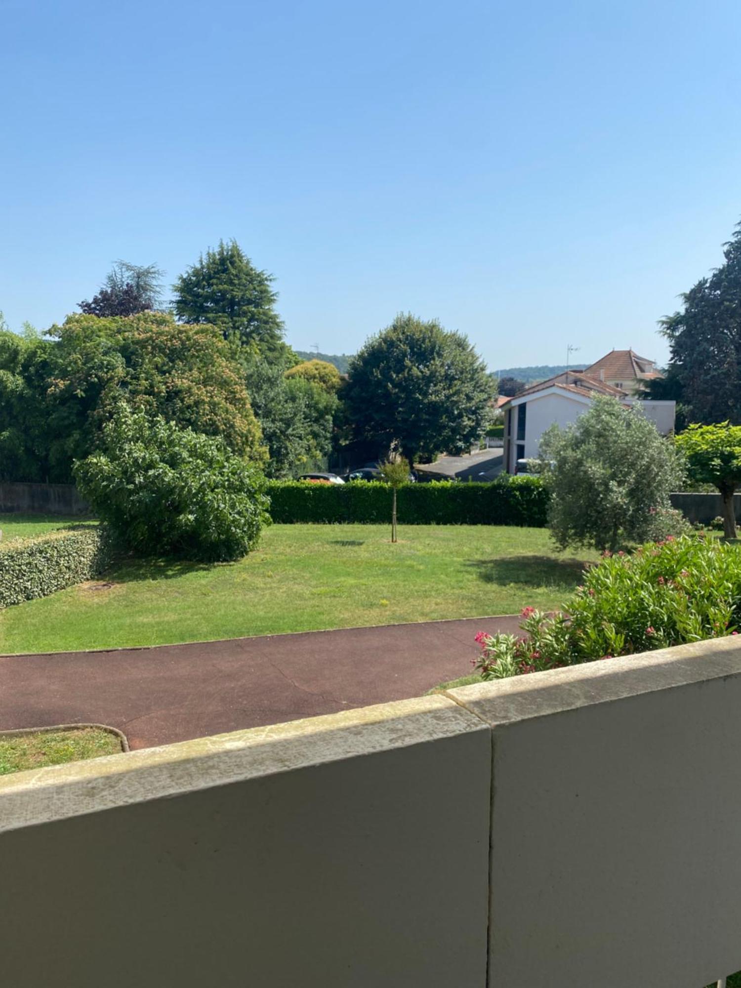 Privatunterkunft Calme Et Confort -chambre Privee Dans Un Appartement-