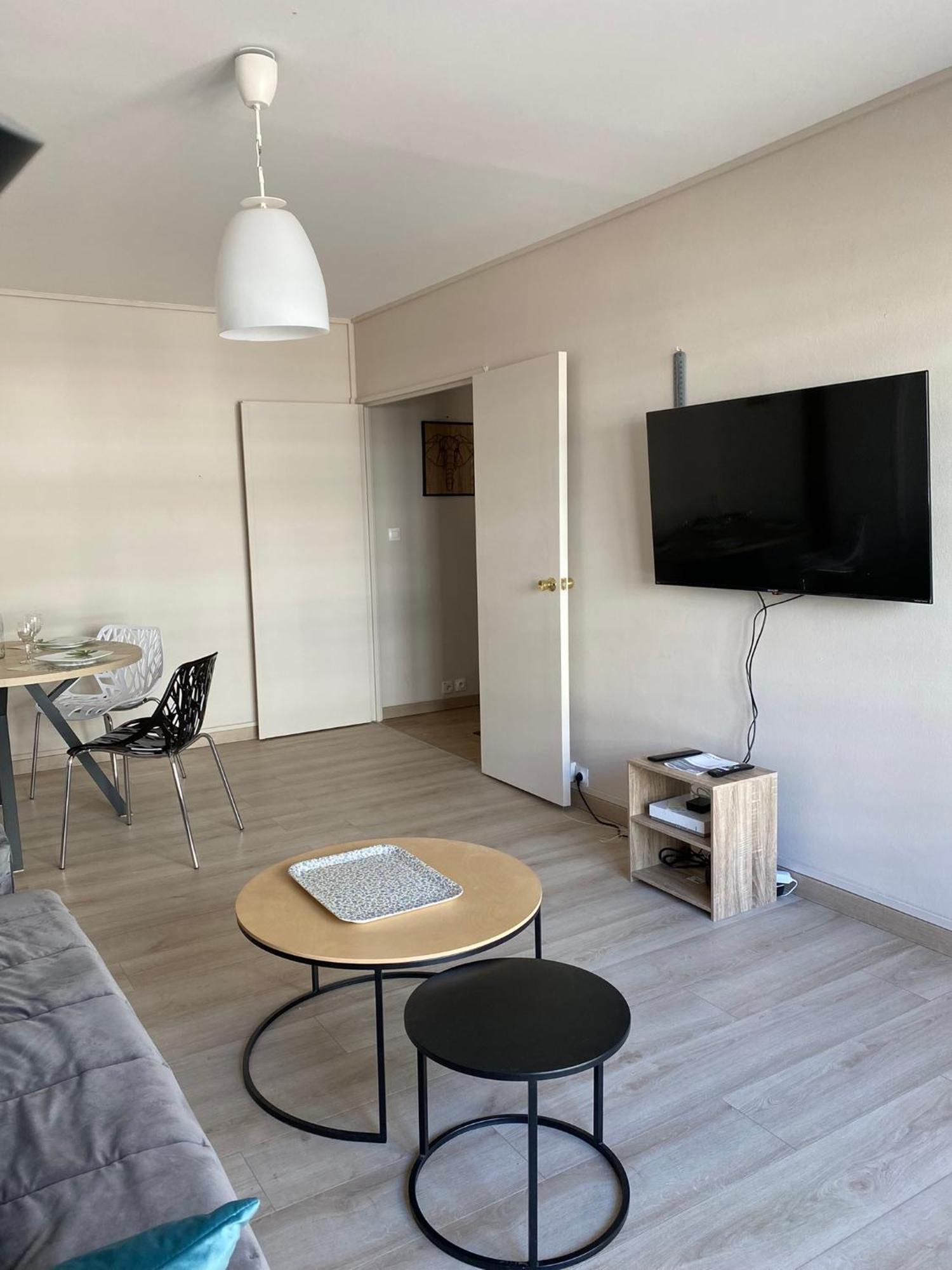 Calme Et Confort -chambre Privee Dans Un Appartement- Séjour chez l'habitant Angoulême